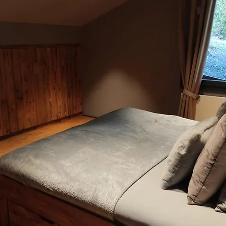 Pine Haven Apartamento *