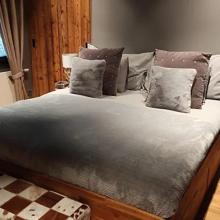 Pine Haven Apartamento *